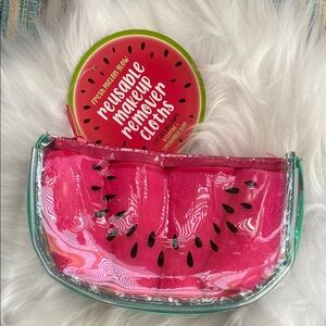 New reusable makeup remover cloths 
Set includes 4 clothes and 1 reusable bag